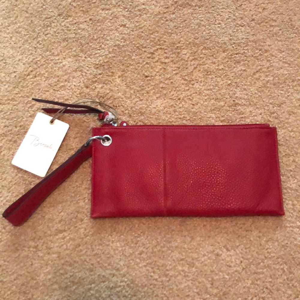 Red clutch - Picture 3 of 5